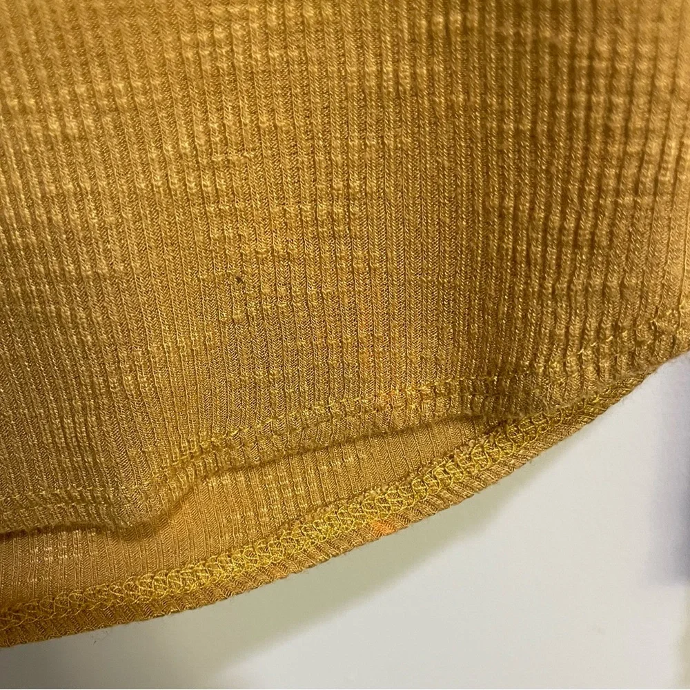 Forever 21 Honey / Mustard Yellow Ribbed Lightweight Long Sleeve Shirt, Small - Picture 9 of 9